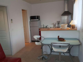Appartement Port Camargue, 2 pièces, 2 personnes - FR-1-250-242